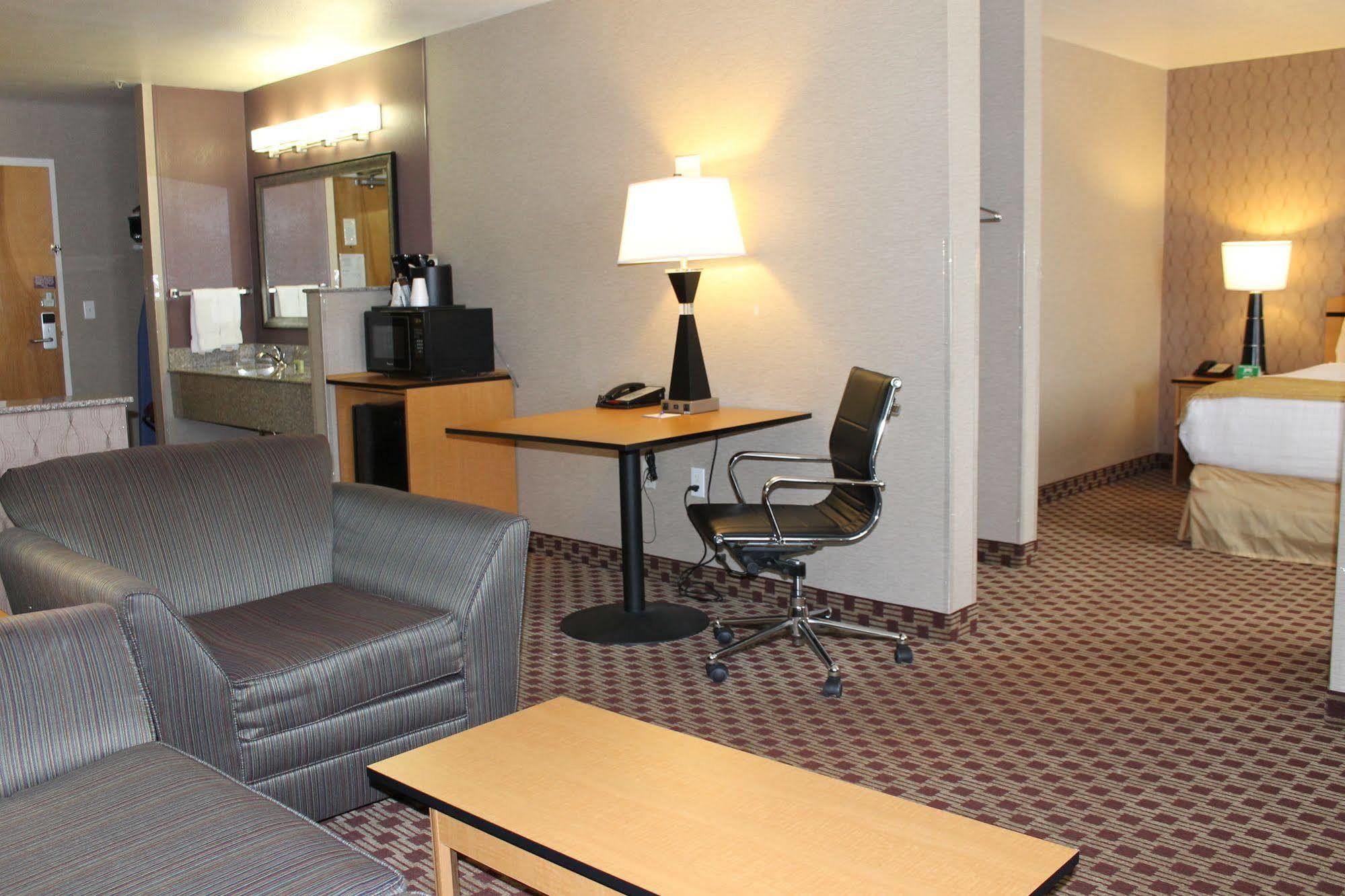 Crystal Inn Hotel & Suites - West Valley City Dış mekan fotoğraf